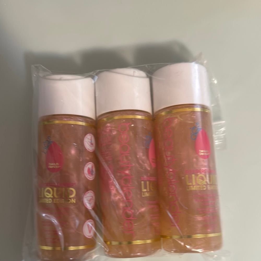 beautyblender Liquid Cleanser Limited Edition - Pink and Gold